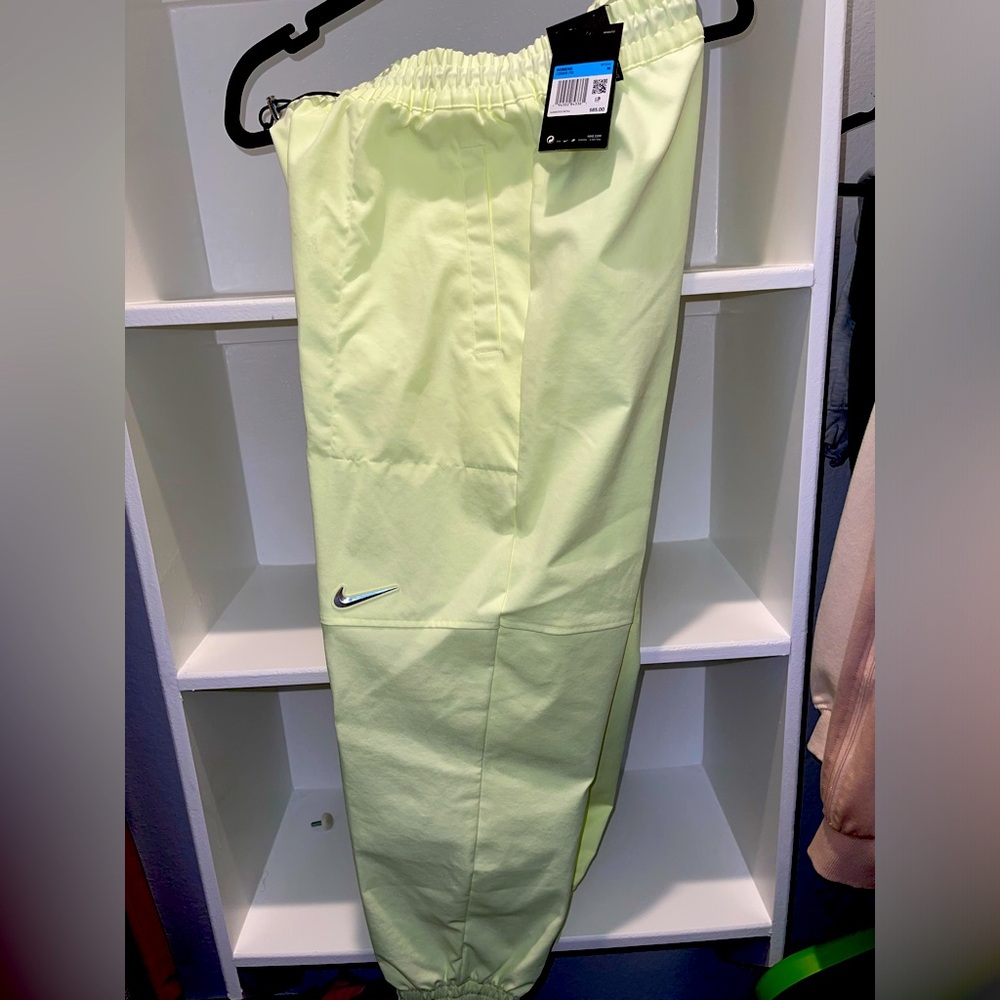 Women’s Nike Pants